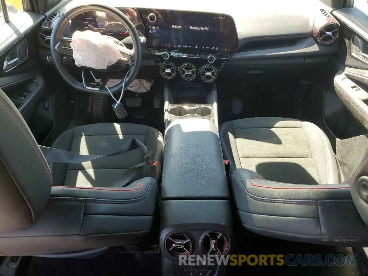 8 Photograph of a damaged car 3GNKDCRJ0RS174240 CHEVROLET BLAZER 2024