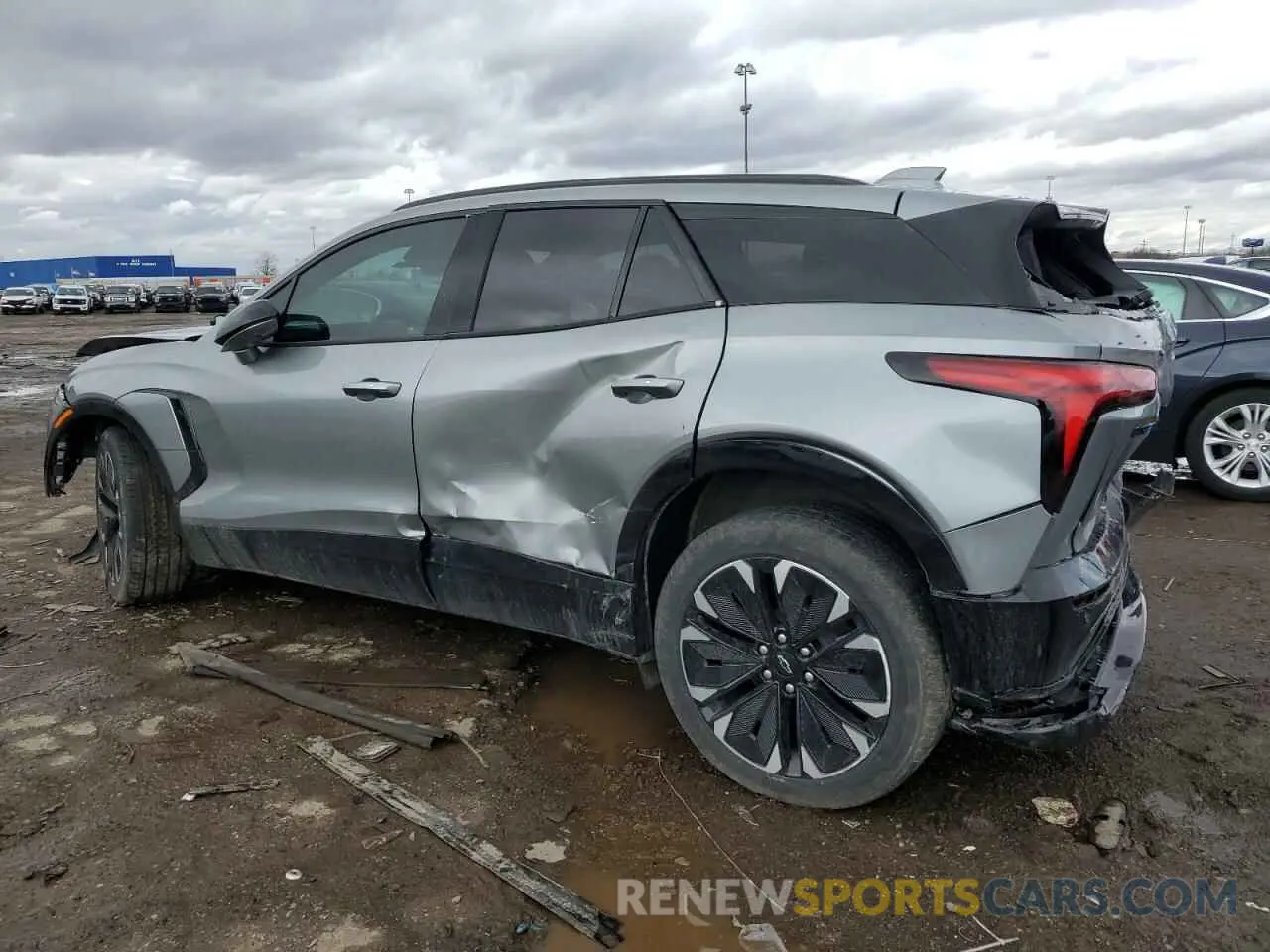 2 Photograph of a damaged car 3GNKDCRJ1RS219282 CHEVROLET BLAZER 2024