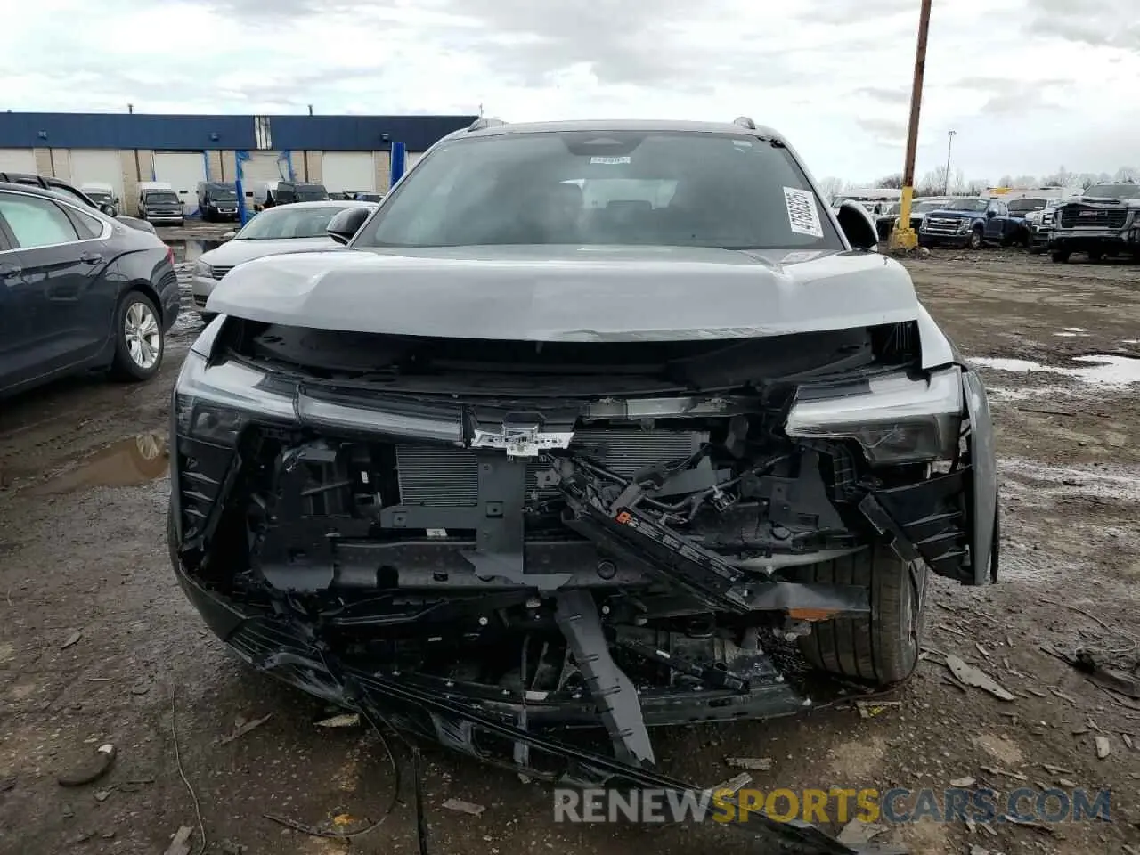 5 Photograph of a damaged car 3GNKDCRJ1RS219282 CHEVROLET BLAZER 2024