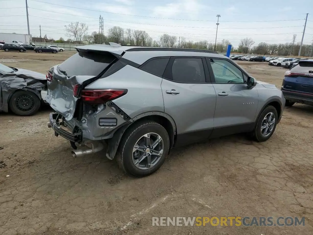 3 Photograph of a damaged car 3GNKBCR41SS105594 CHEVROLET BLAZER 2025