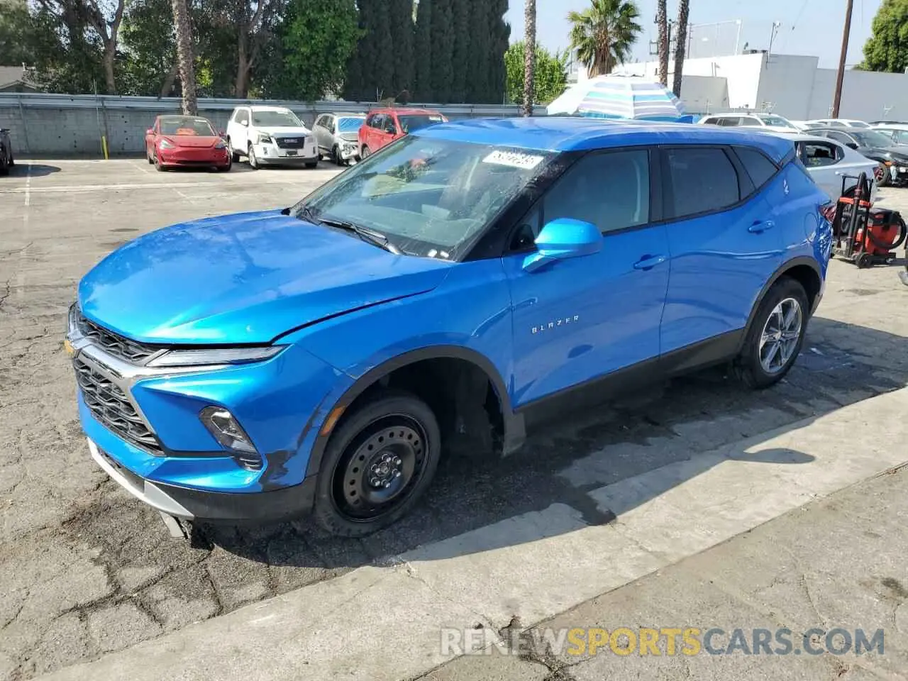 1 Photograph of a damaged car 3GNKBCR49SS159175 CHEVROLET BLAZER 2025