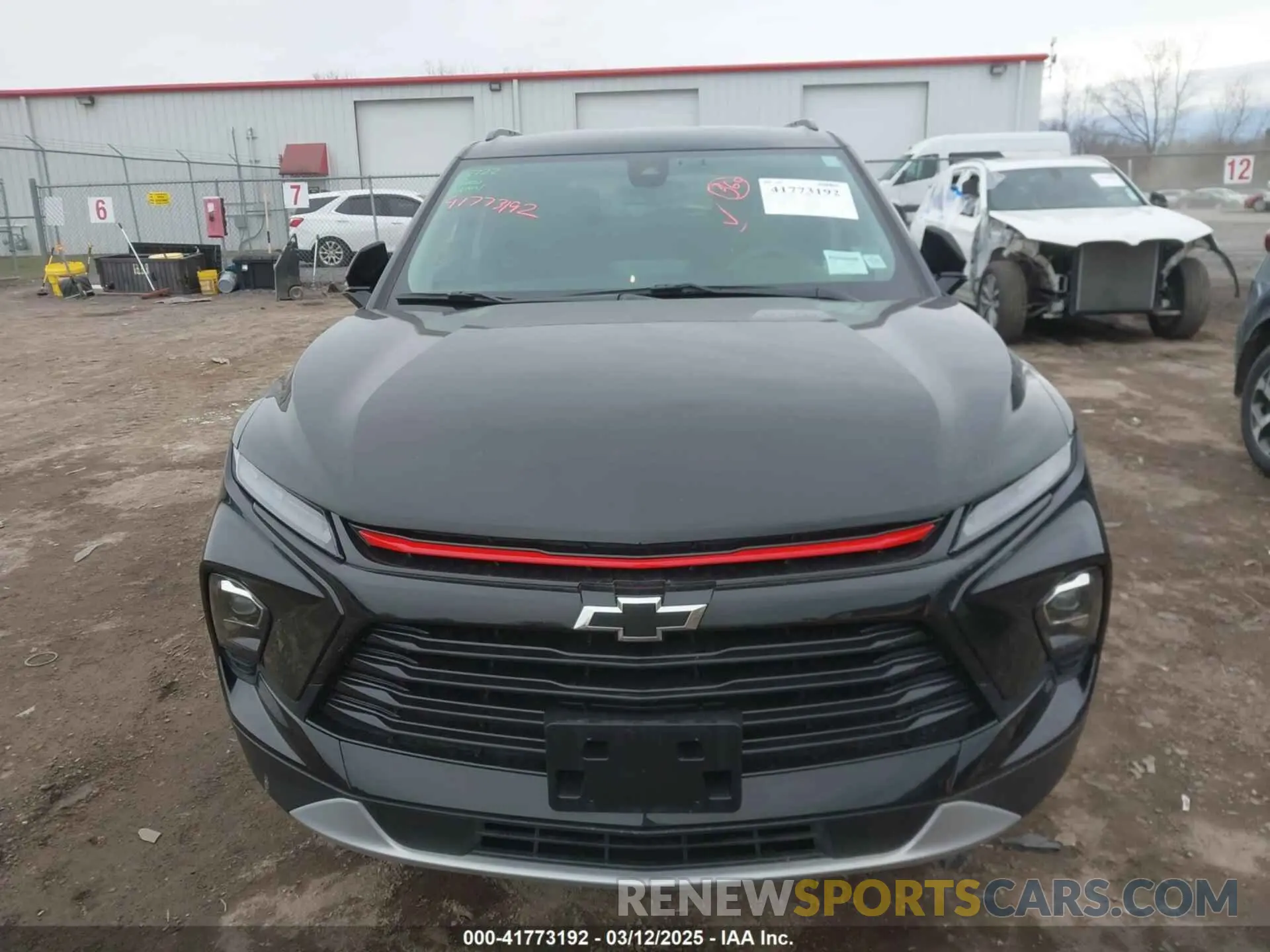 13 Photograph of a damaged car 3GNKBHR44SS162000 CHEVROLET BLAZER 2025