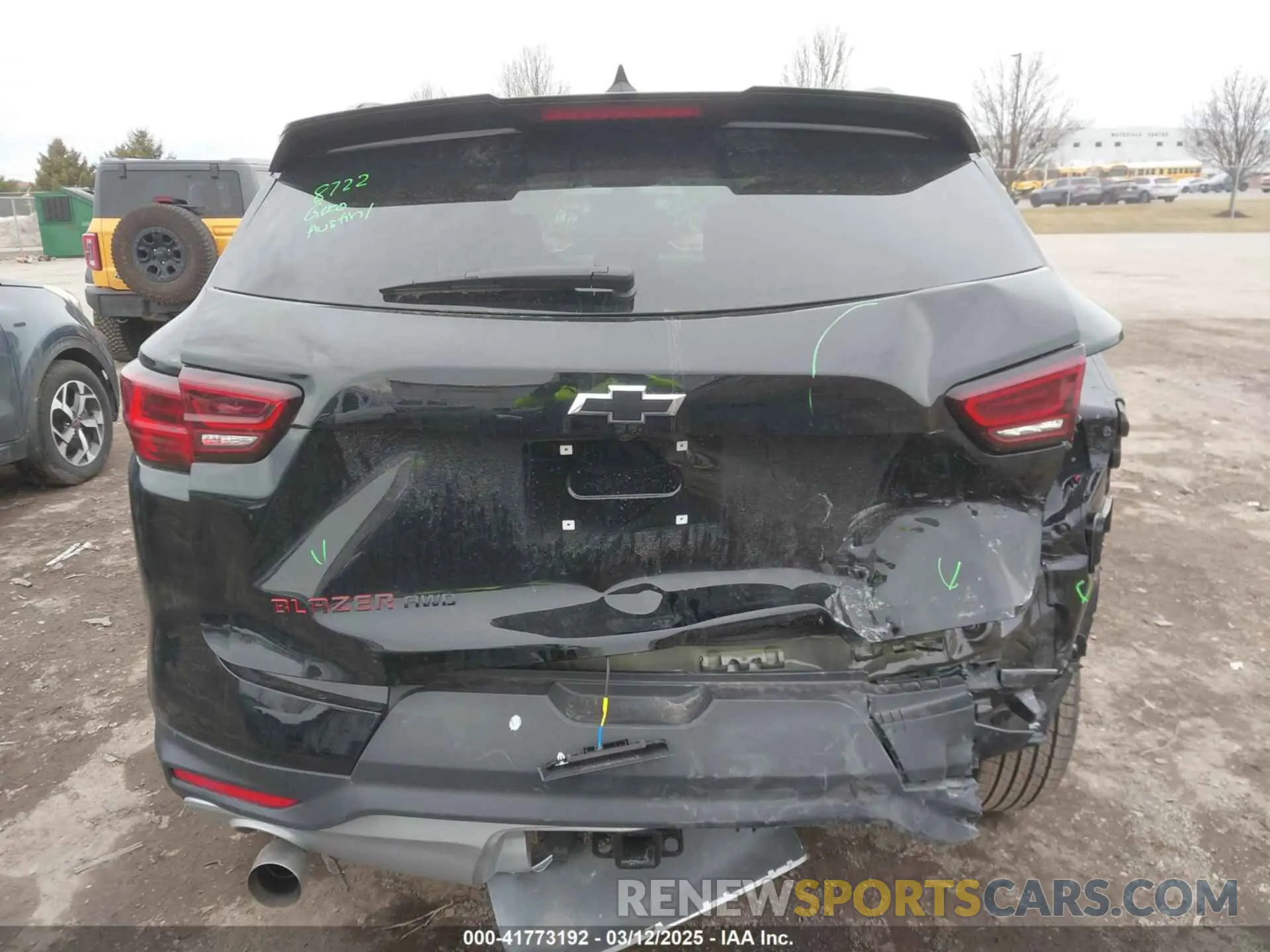 17 Photograph of a damaged car 3GNKBHR44SS162000 CHEVROLET BLAZER 2025