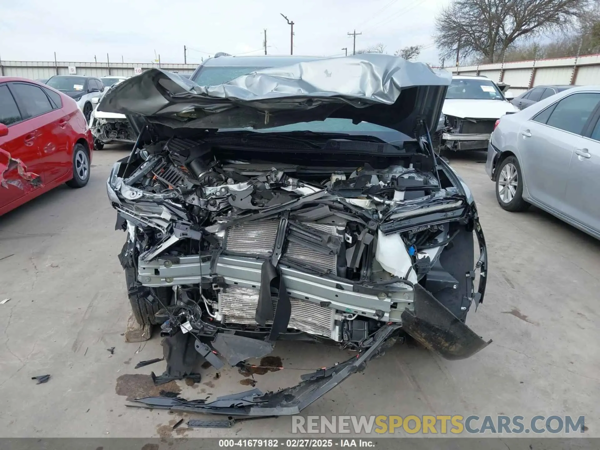 13 Photograph of a damaged car 3GNKBKRS3SS124978 CHEVROLET BLAZER 2025