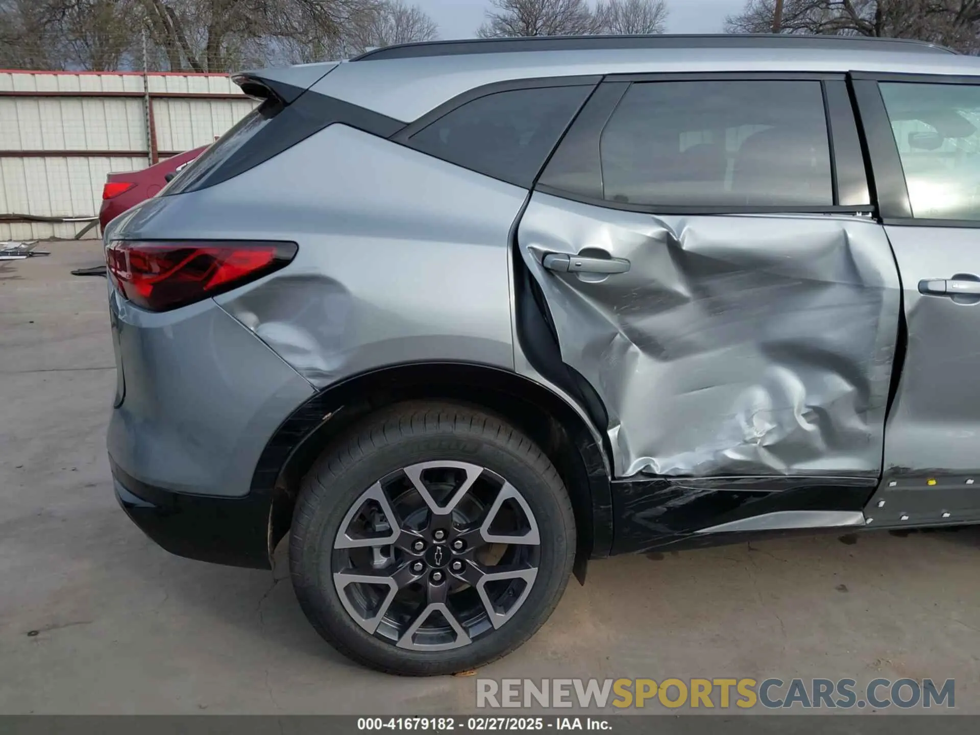20 Photograph of a damaged car 3GNKBKRS3SS124978 CHEVROLET BLAZER 2025