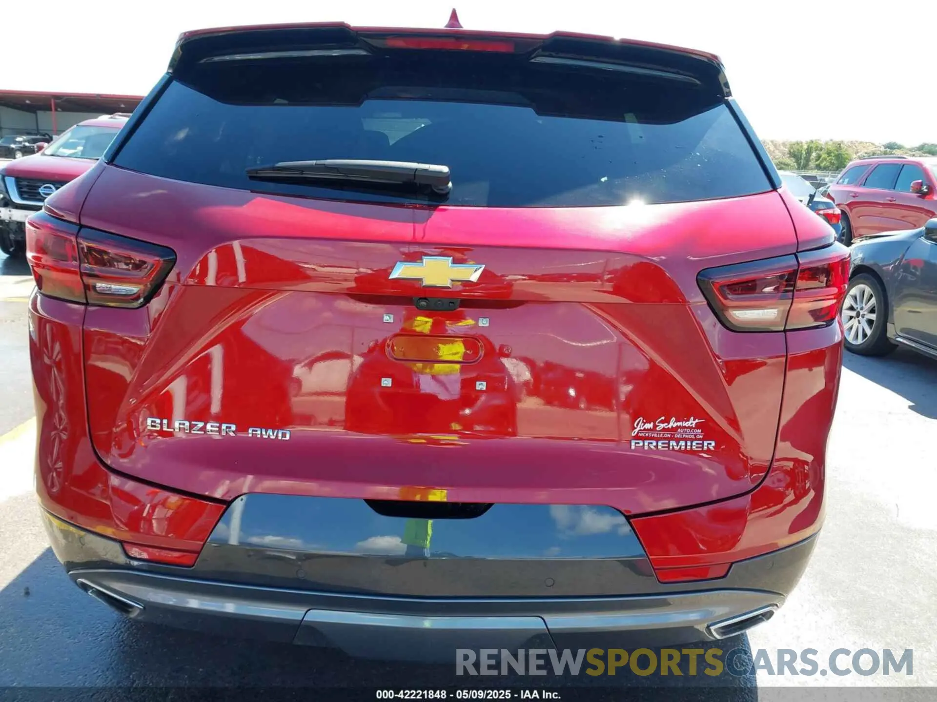 15 Photograph of a damaged car 3GNKBLR41SS117549 CHEVROLET BLAZER 2025