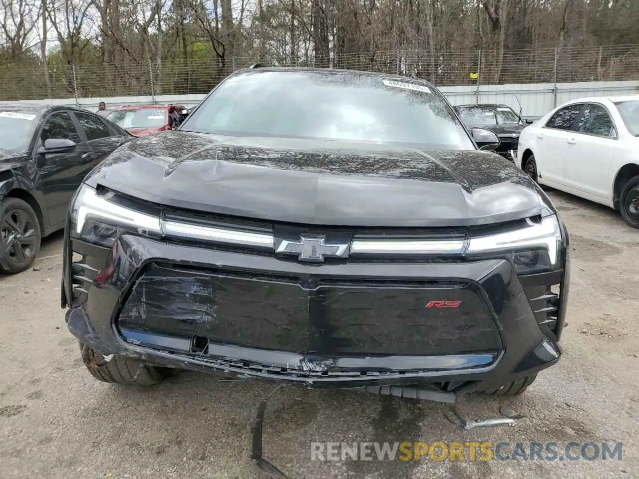5 Photograph of a damaged car 3GNKDJRJ6SS130558 CHEVROLET BLAZER 2025