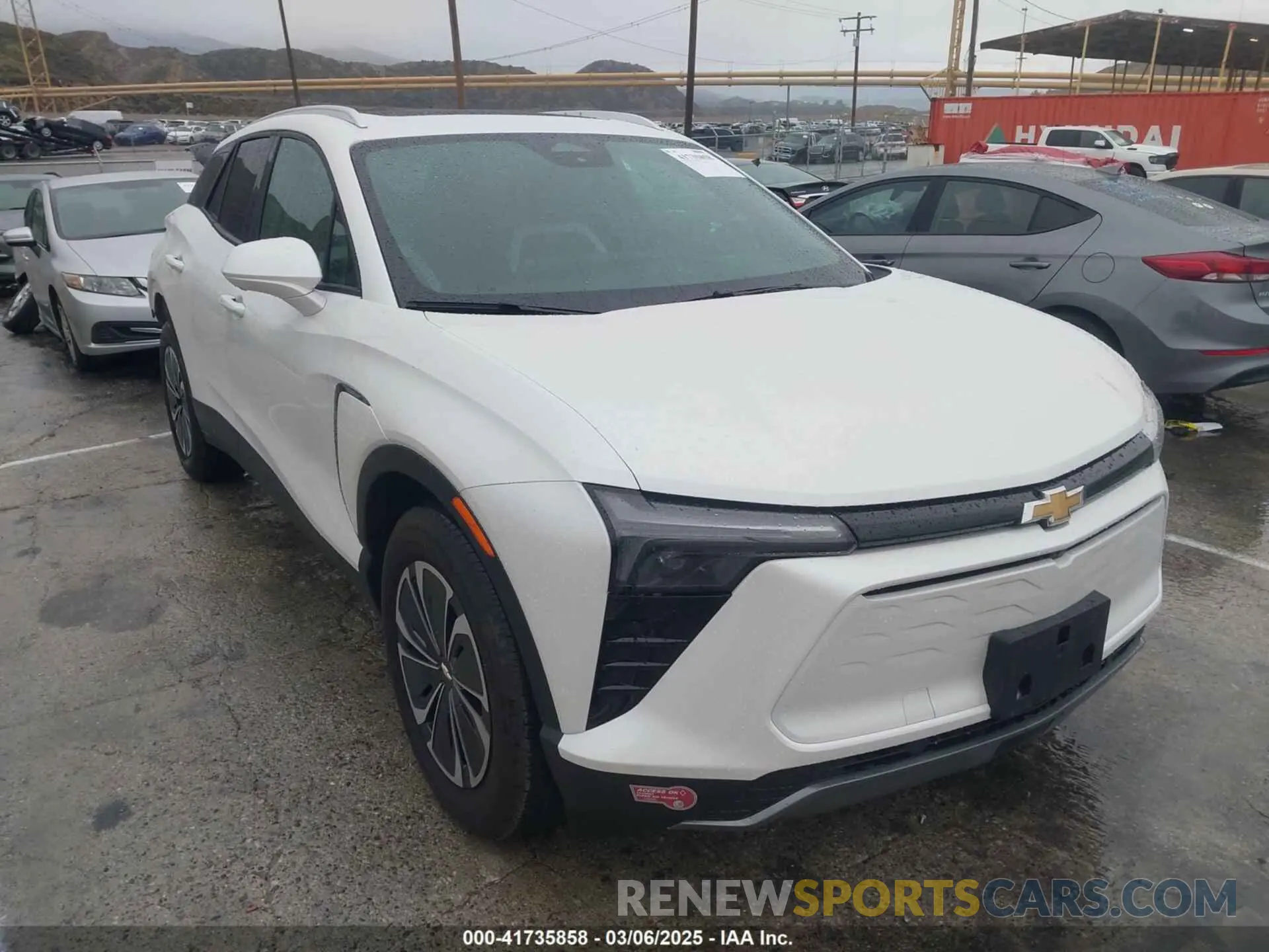 1 Photograph of a damaged car 3GNKDBRJ0RS218750 CHEVROLET BLAZER EV 2024