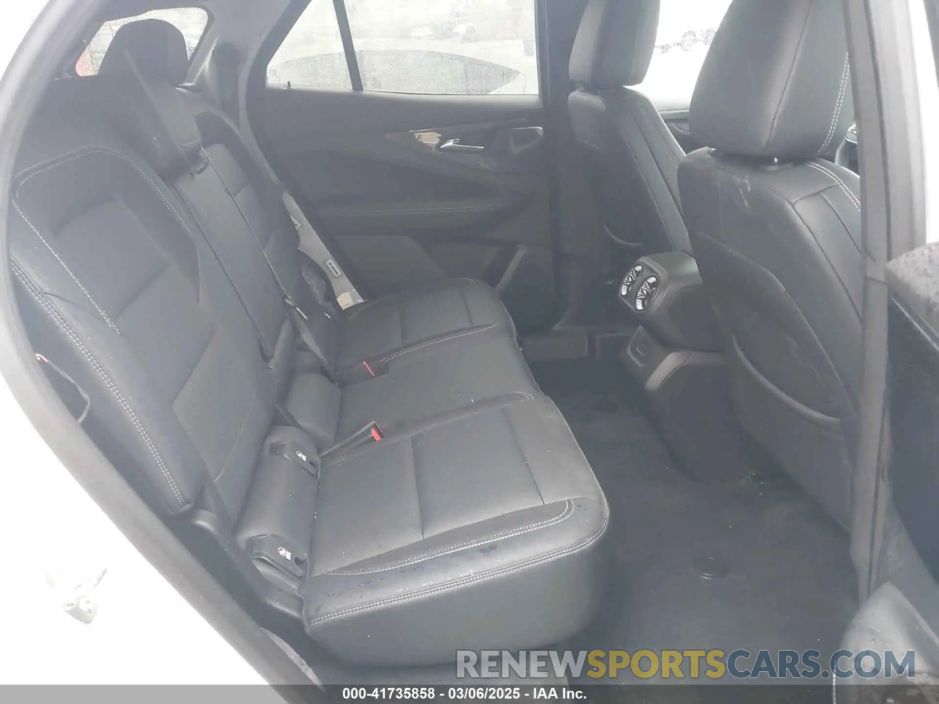 8 Photograph of a damaged car 3GNKDBRJ0RS218750 CHEVROLET BLAZER EV 2024
