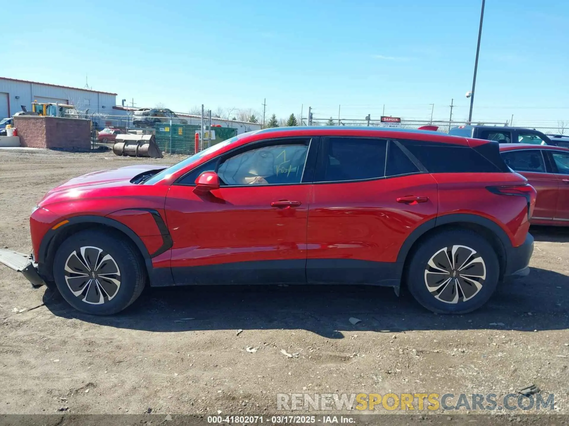 15 Photograph of a damaged car 3GNKDBRJ3RS212571 CHEVROLET BLAZER EV 2024