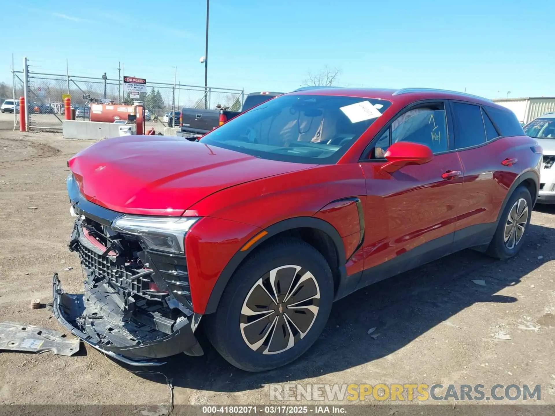 2 Photograph of a damaged car 3GNKDBRJ3RS212571 CHEVROLET BLAZER EV 2024