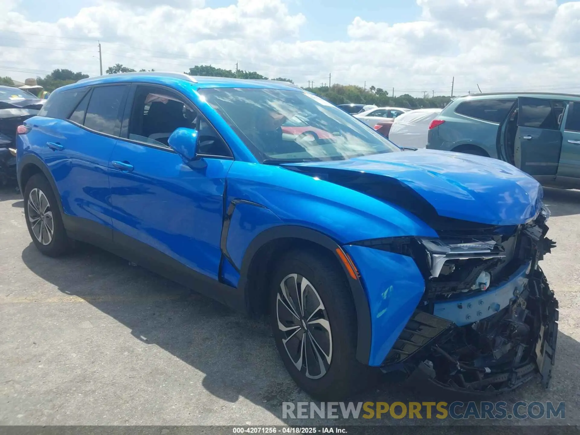 1 Photograph of a damaged car 3GNKDBRJ4RS245031 CHEVROLET BLAZER EV 2024