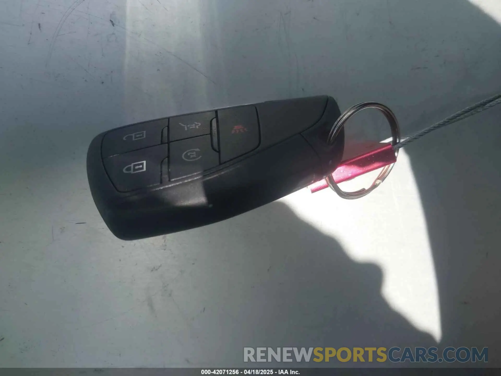 11 Photograph of a damaged car 3GNKDBRJ4RS245031 CHEVROLET BLAZER EV 2024