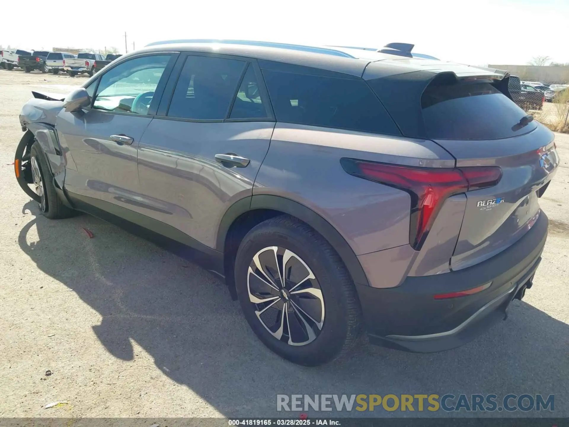 3 Photograph of a damaged car 3GNKDBRJ6RS204898 CHEVROLET BLAZER EV 2024
