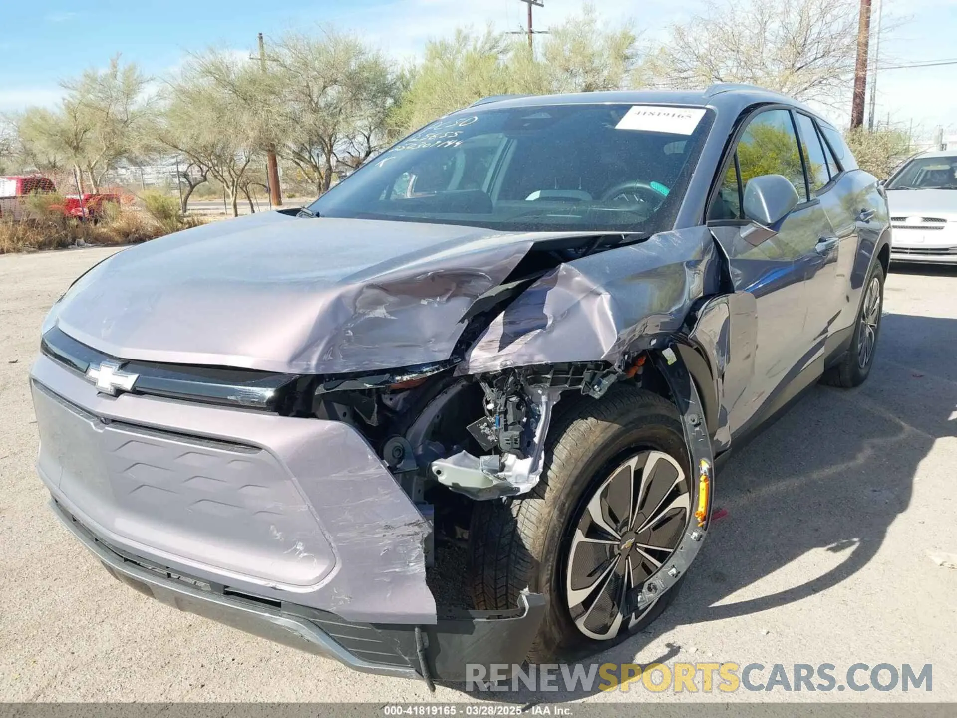 6 Photograph of a damaged car 3GNKDBRJ6RS204898 CHEVROLET BLAZER EV 2024