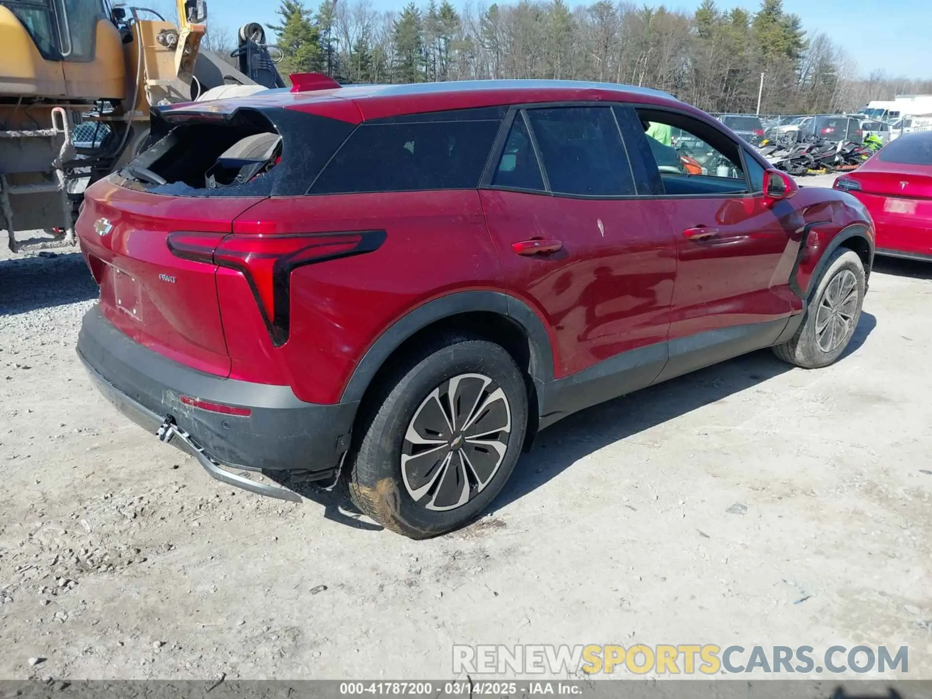 4 Photograph of a damaged car 3GNKDBRJ8RS215935 CHEVROLET BLAZER EV 2024