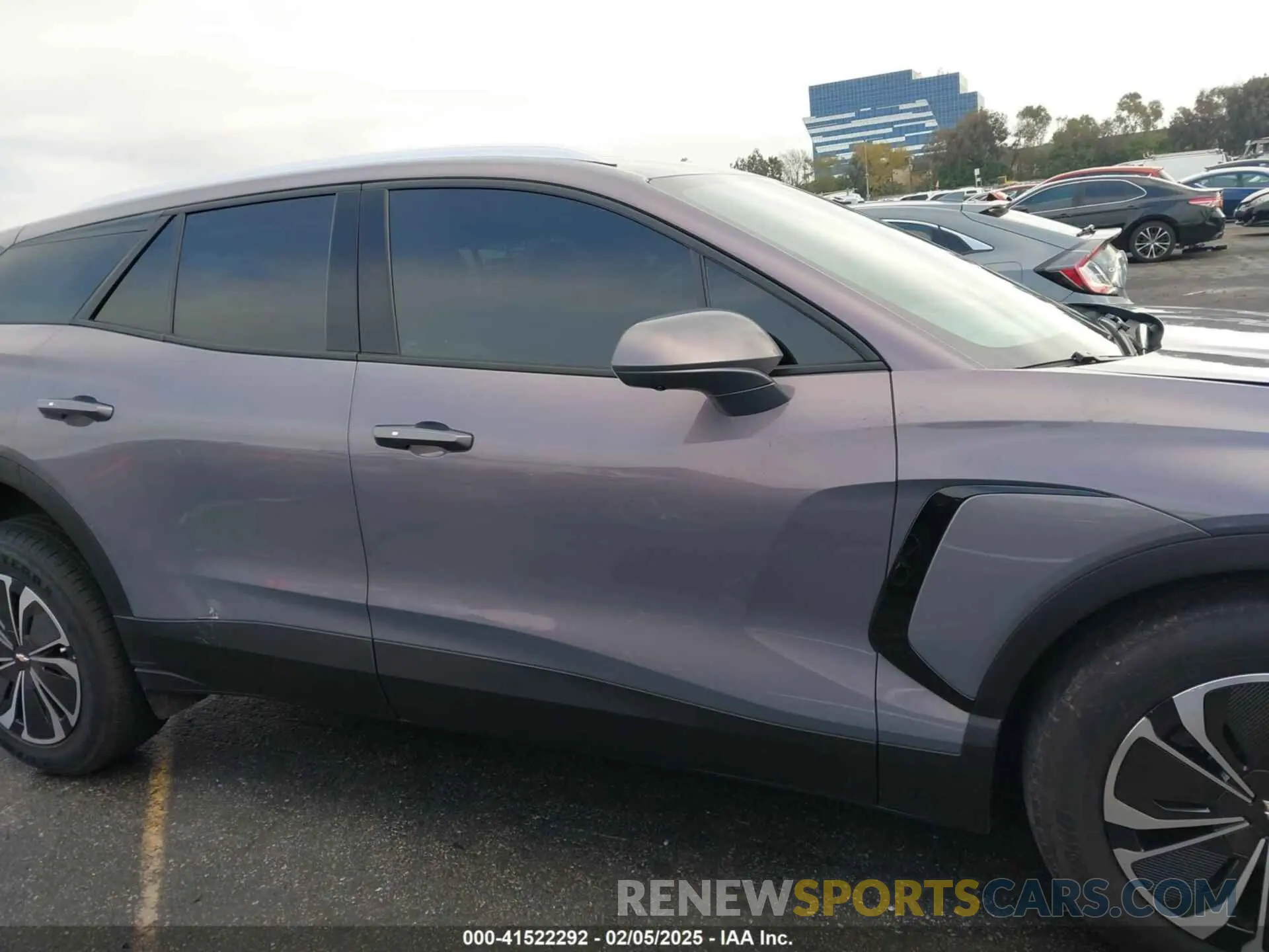 13 Photograph of a damaged car 3GNKDBRJ9RS219119 CHEVROLET BLAZER EV 2024