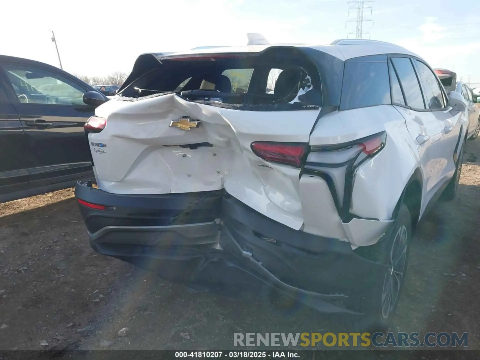 6 Photograph of a damaged car 3GNKDBRJXRS260469 CHEVROLET BLAZER EV 2024