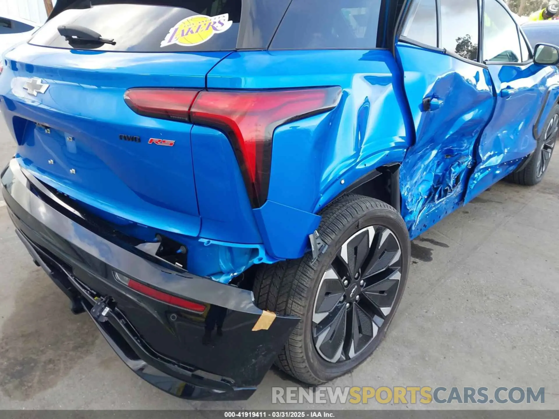 6 Photograph of a damaged car 3GNKDCRJ7RS186546 CHEVROLET BLAZER EV 2024