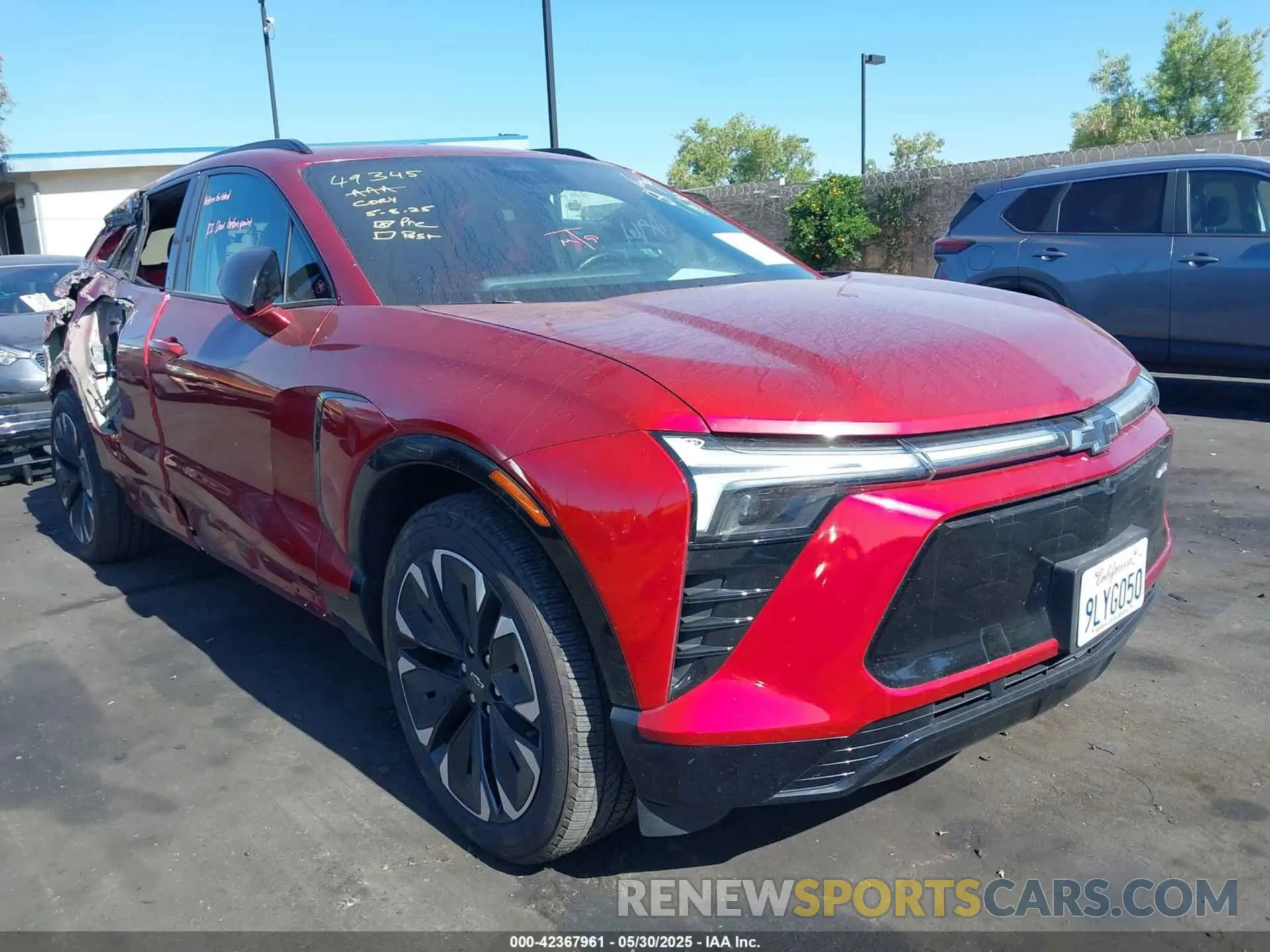 1 Photograph of a damaged car 3GNKDHRK0RS216511 CHEVROLET BLAZER EV 2024