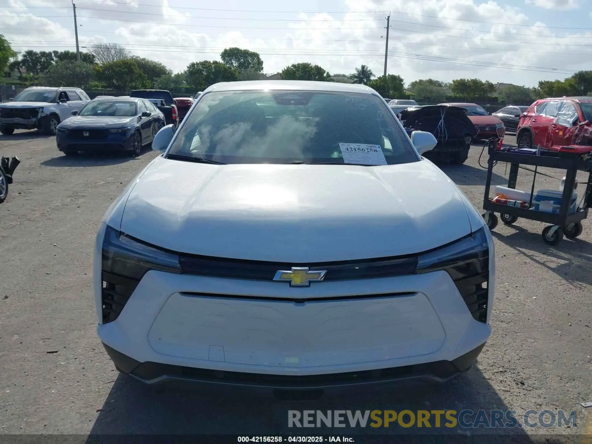 12 Photograph of a damaged car 3GNKDGRJ9SS116723 CHEVROLET BLAZER EV 2025