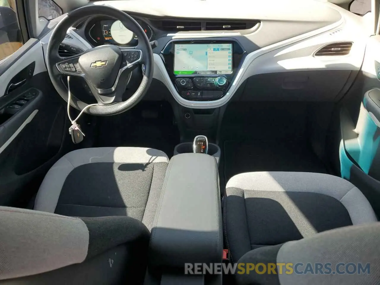 8 Photograph of a damaged car 1G1FY6S04K4117295 CHEVROLET BOLT 2019