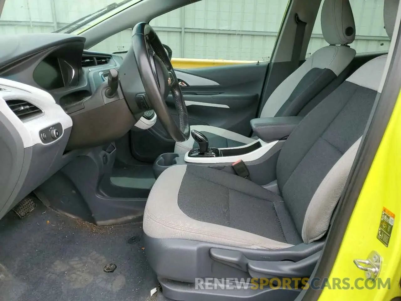 7 Photograph of a damaged car 1G1FY6S08K4138800 CHEVROLET BOLT 2019