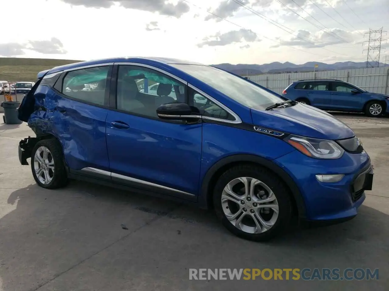 4 Photograph of a damaged car 1G1FY6S09K4107944 CHEVROLET BOLT 2019