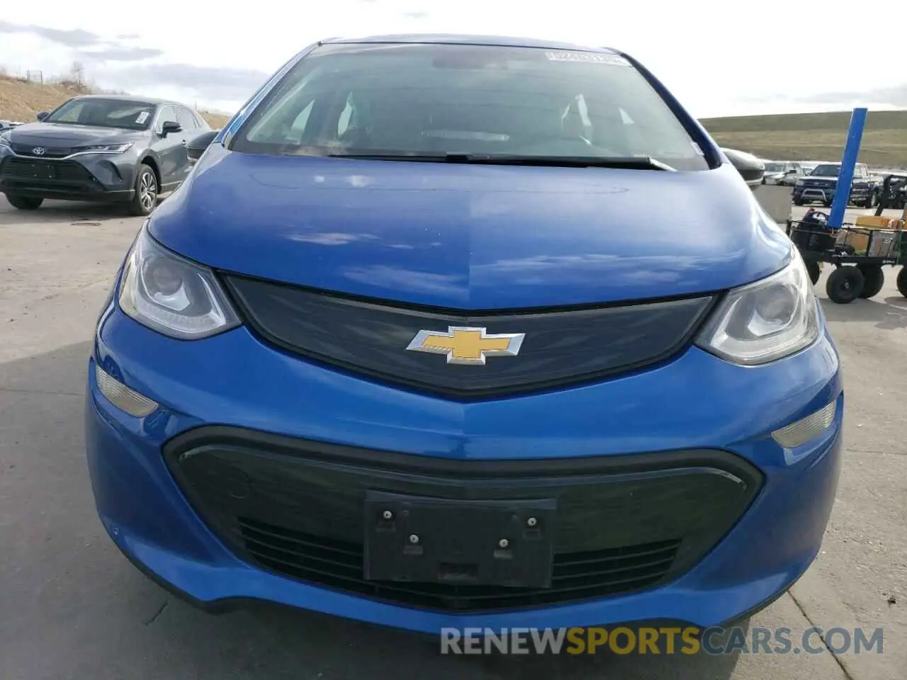 5 Photograph of a damaged car 1G1FY6S09K4107944 CHEVROLET BOLT 2019