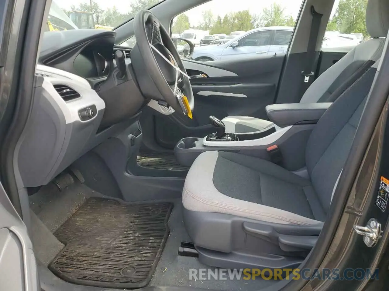 7 Photograph of a damaged car 1G1FY6S09K4133217 CHEVROLET BOLT 2019