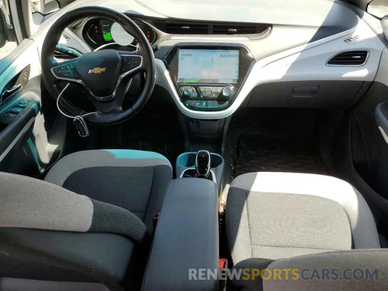 8 Photograph of a damaged car 1G1FY6S0XK4101862 CHEVROLET BOLT 2019