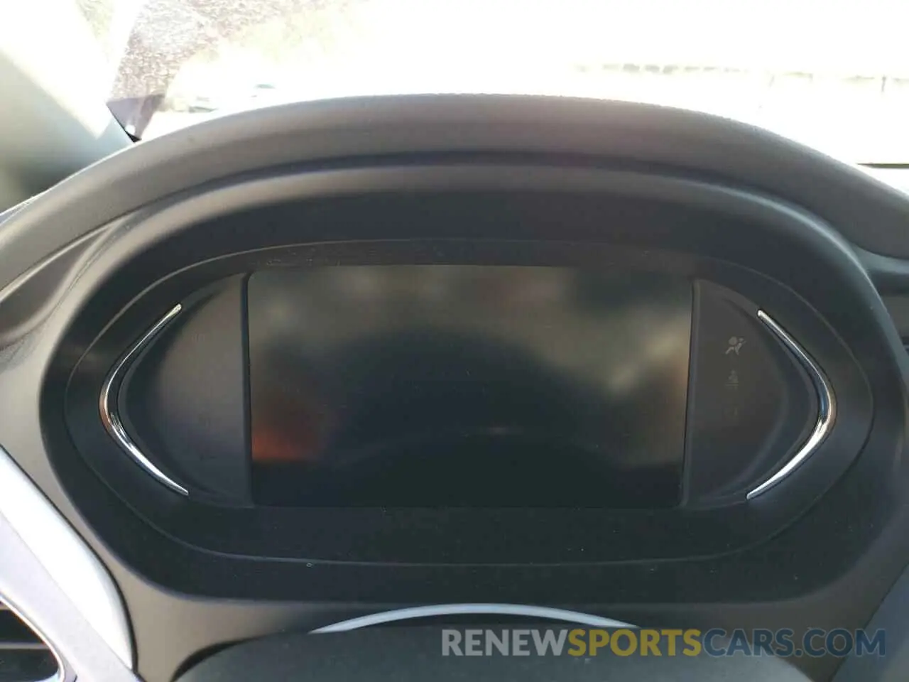 9 Photograph of a damaged car 1G1FZ6S00K4102385 CHEVROLET BOLT 2019