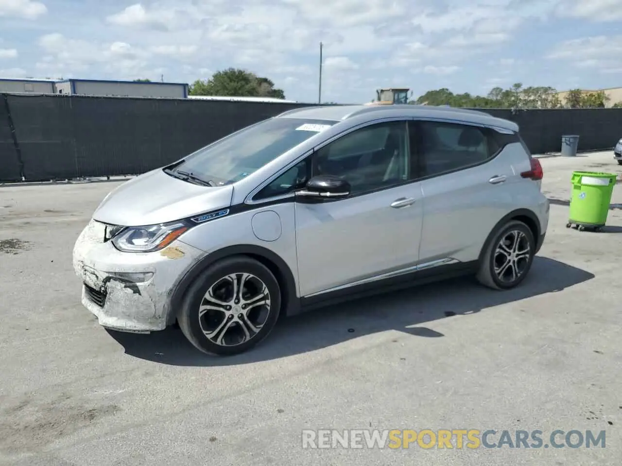 1 Photograph of a damaged car 1G1FZ6S01K4100404 CHEVROLET BOLT 2019