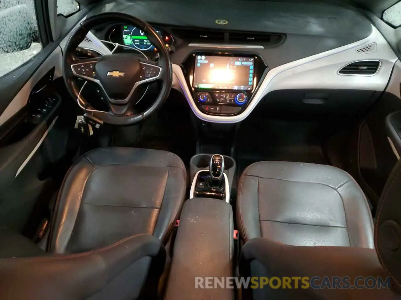8 Photograph of a damaged car 1G1FZ6S06K4133978 CHEVROLET BOLT 2019
