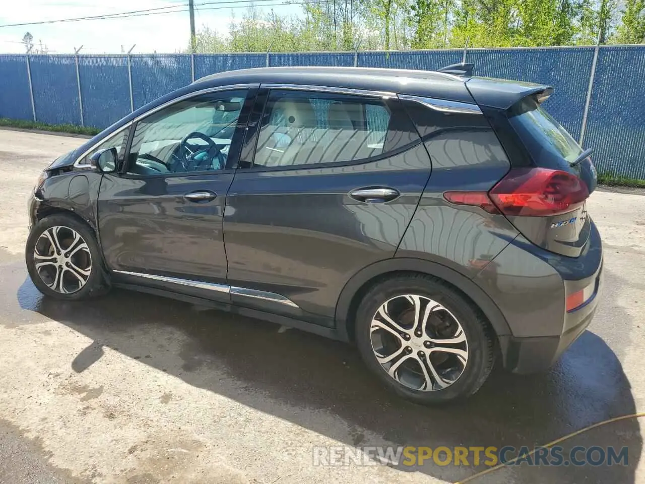 2 Photograph of a damaged car 1G1FZ6S07K4145685 CHEVROLET BOLT 2019