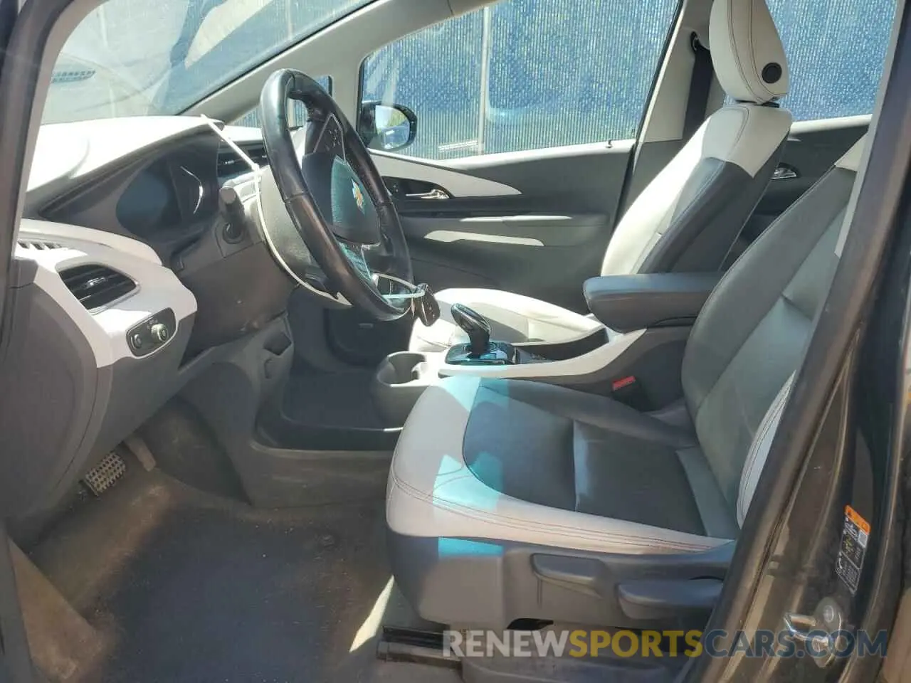 7 Photograph of a damaged car 1G1FZ6S07K4145685 CHEVROLET BOLT 2019
