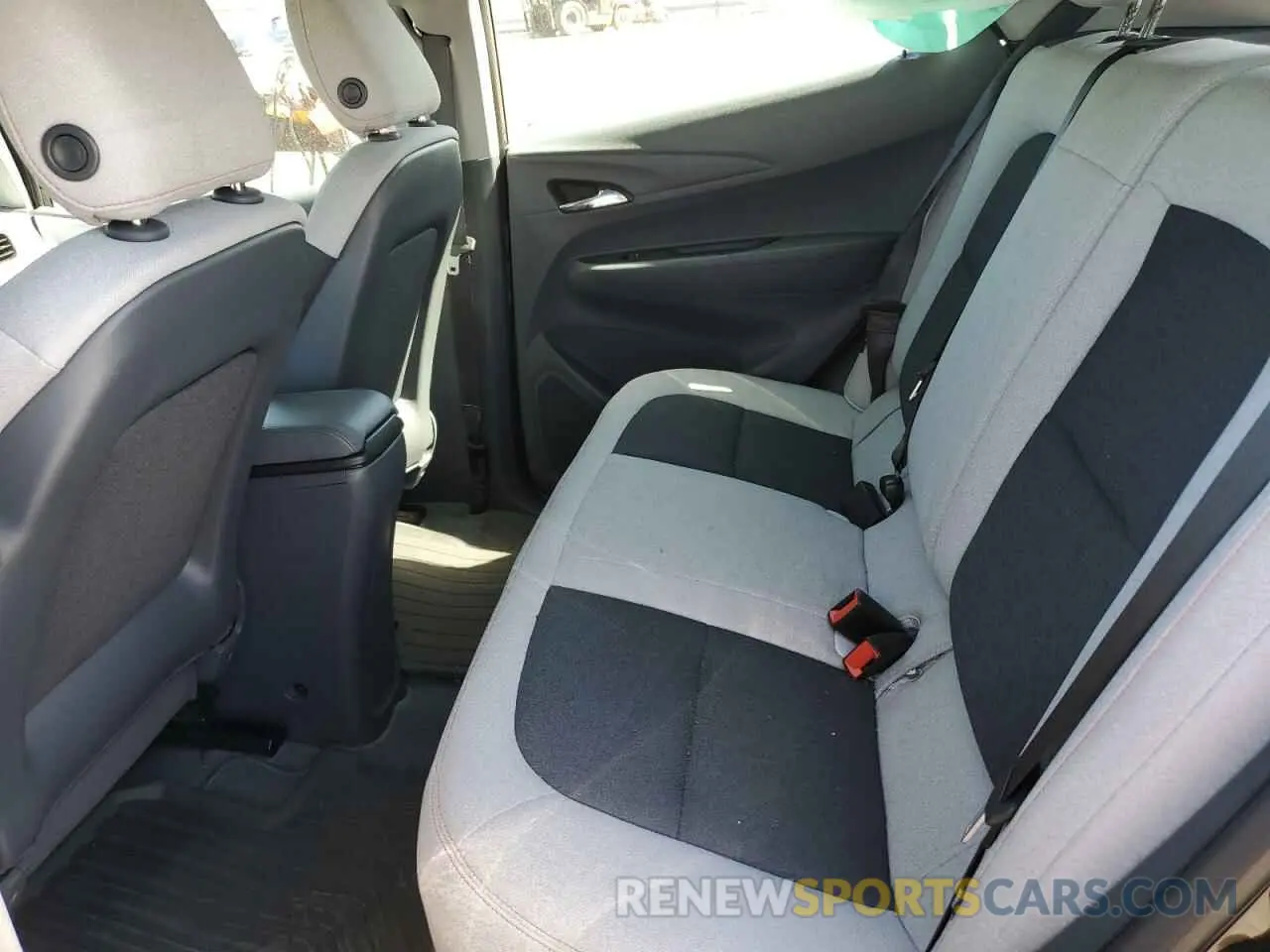 10 Photograph of a damaged car 1G1FW6S09L4112651 CHEVROLET BOLT 2020