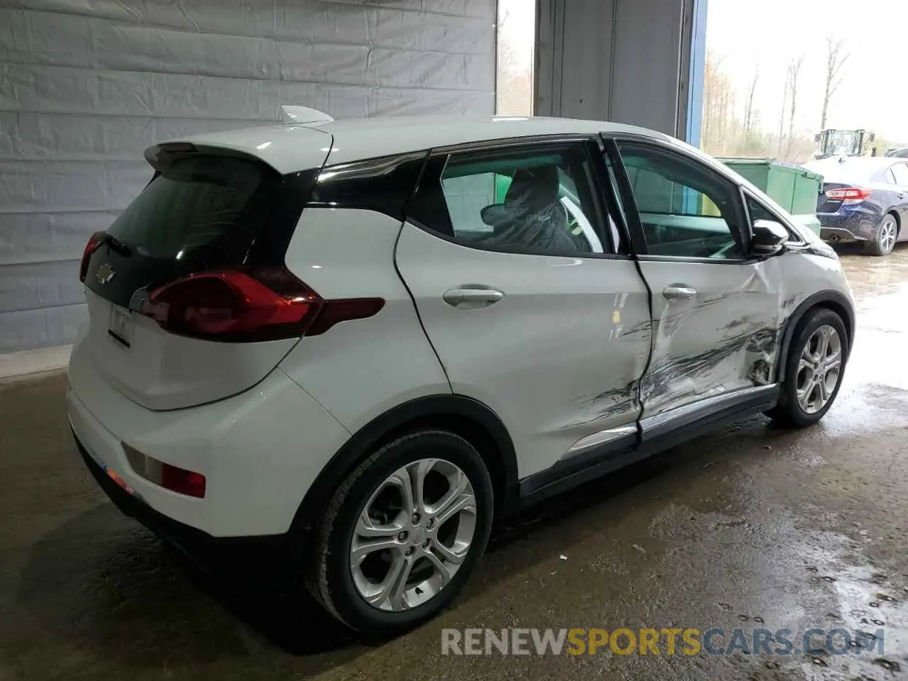 3 Photograph of a damaged car 1G1FW6S09L4131085 CHEVROLET BOLT 2020