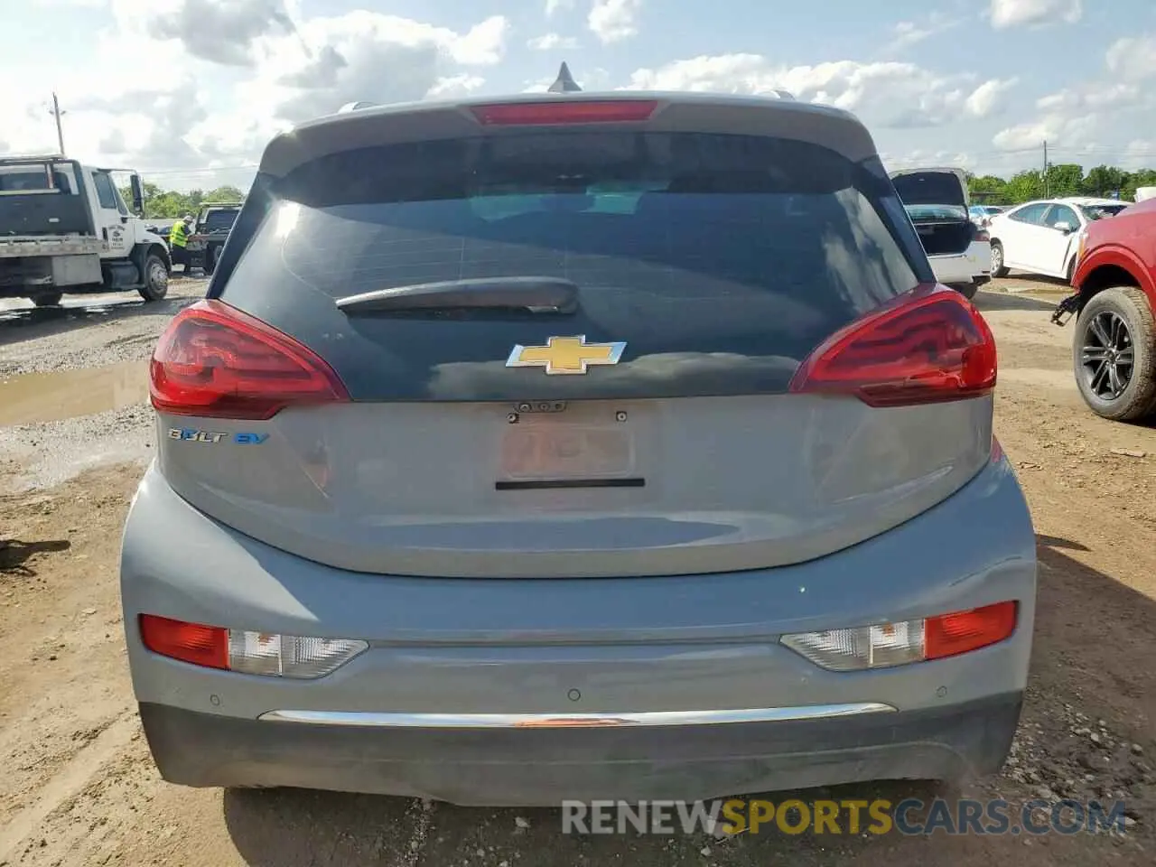 6 Photograph of a damaged car 1G1FX6S06L4137097 CHEVROLET BOLT 2020