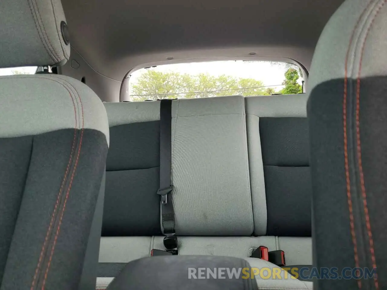 10 Photograph of a damaged car 1G1FY6S00L4123189 CHEVROLET BOLT 2020