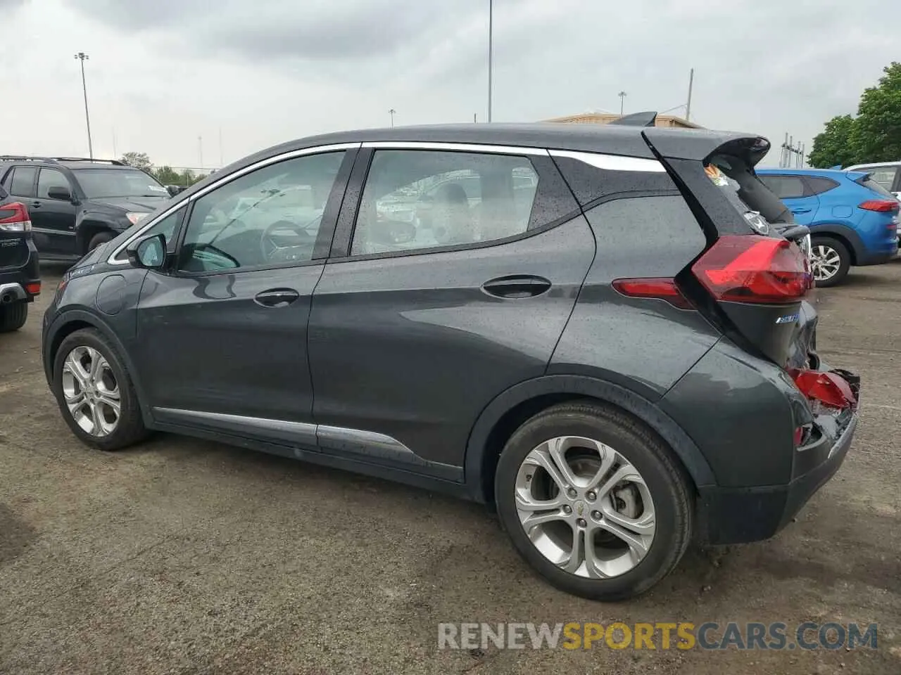 2 Photograph of a damaged car 1G1FY6S00L4123189 CHEVROLET BOLT 2020