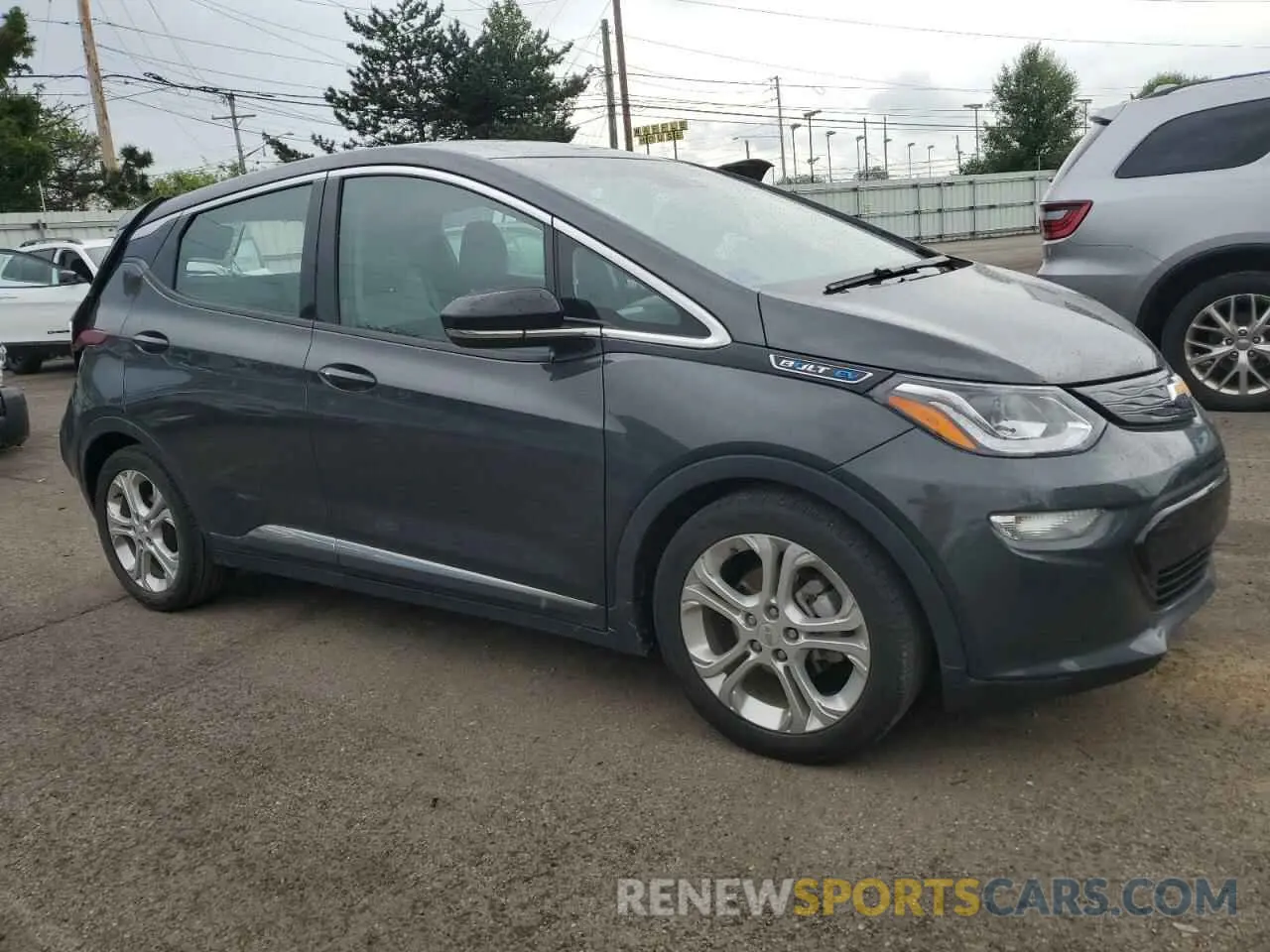 4 Photograph of a damaged car 1G1FY6S00L4123189 CHEVROLET BOLT 2020
