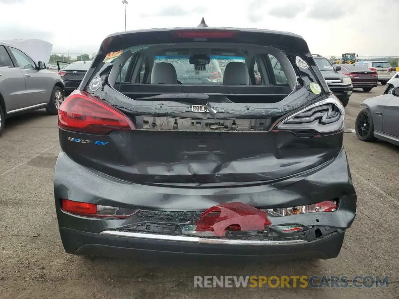 6 Photograph of a damaged car 1G1FY6S00L4123189 CHEVROLET BOLT 2020