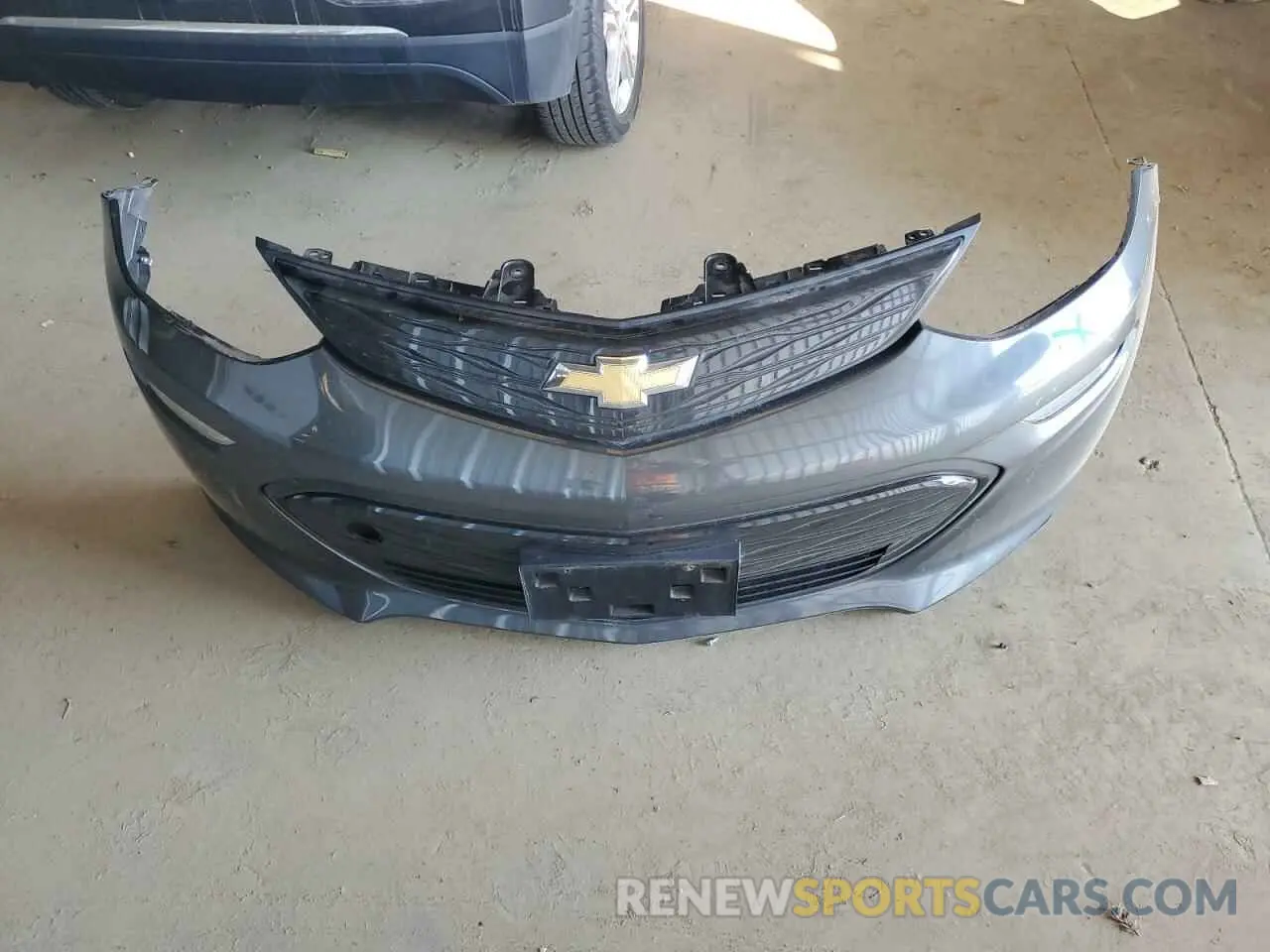 12 Photograph of a damaged car 1G1FY6S01L4141328 CHEVROLET BOLT 2020