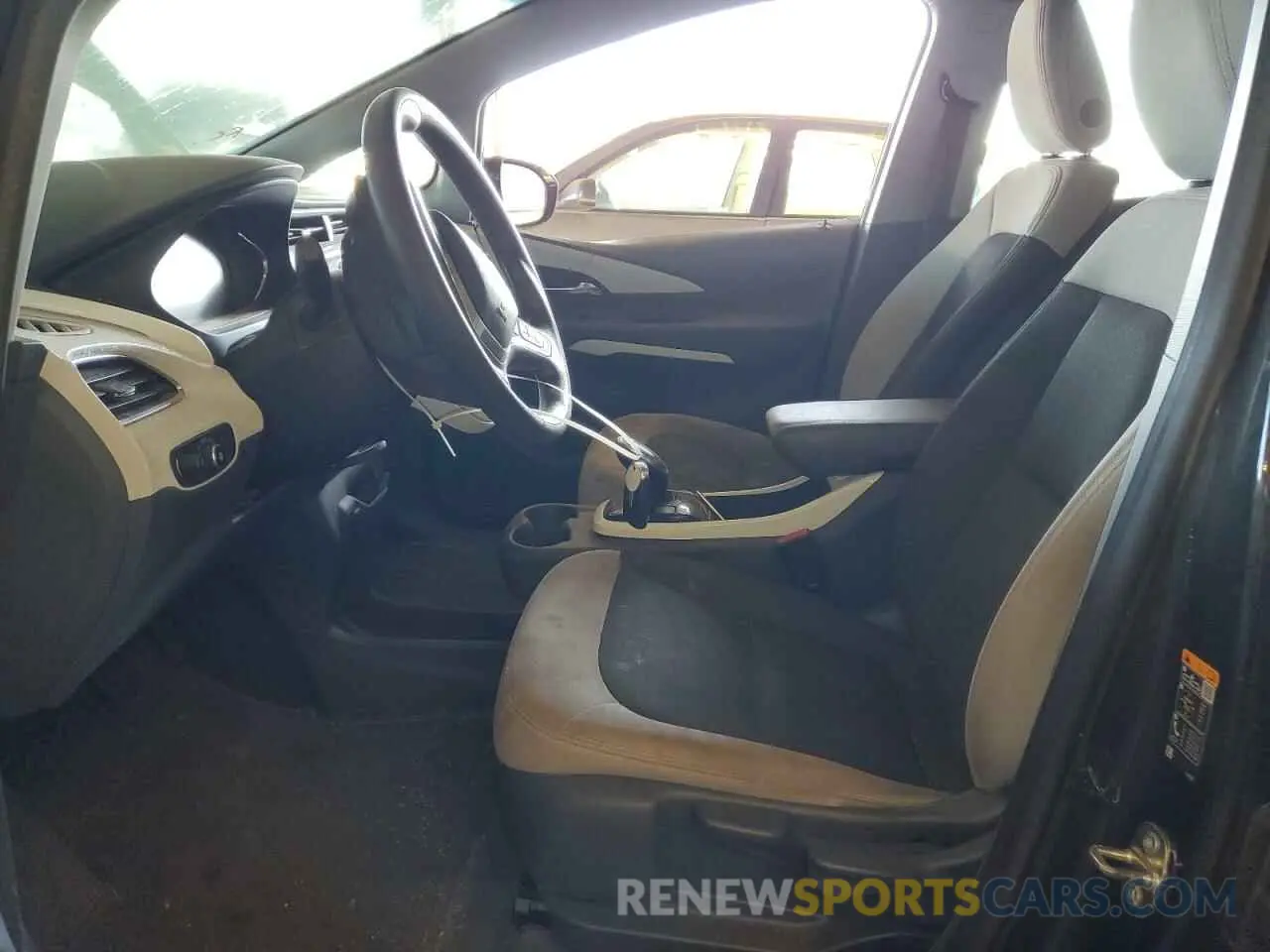 7 Photograph of a damaged car 1G1FY6S01L4141328 CHEVROLET BOLT 2020