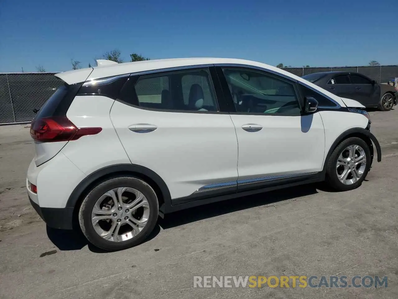 3 Photograph of a damaged car 1G1FY6S02L4126417 CHEVROLET BOLT 2020