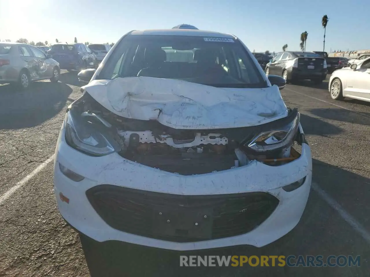 5 Photograph of a damaged car 1G1FY6S02L4133156 CHEVROLET BOLT 2020