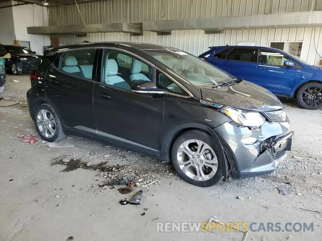 4 Photograph of a damaged car 1G1FY6S02L4144741 CHEVROLET BOLT 2020