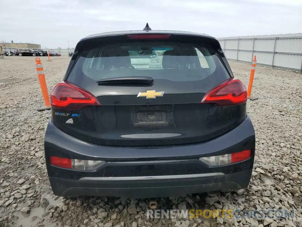 6 Photograph of a damaged car 1G1FY6S03L4118097 CHEVROLET BOLT 2020