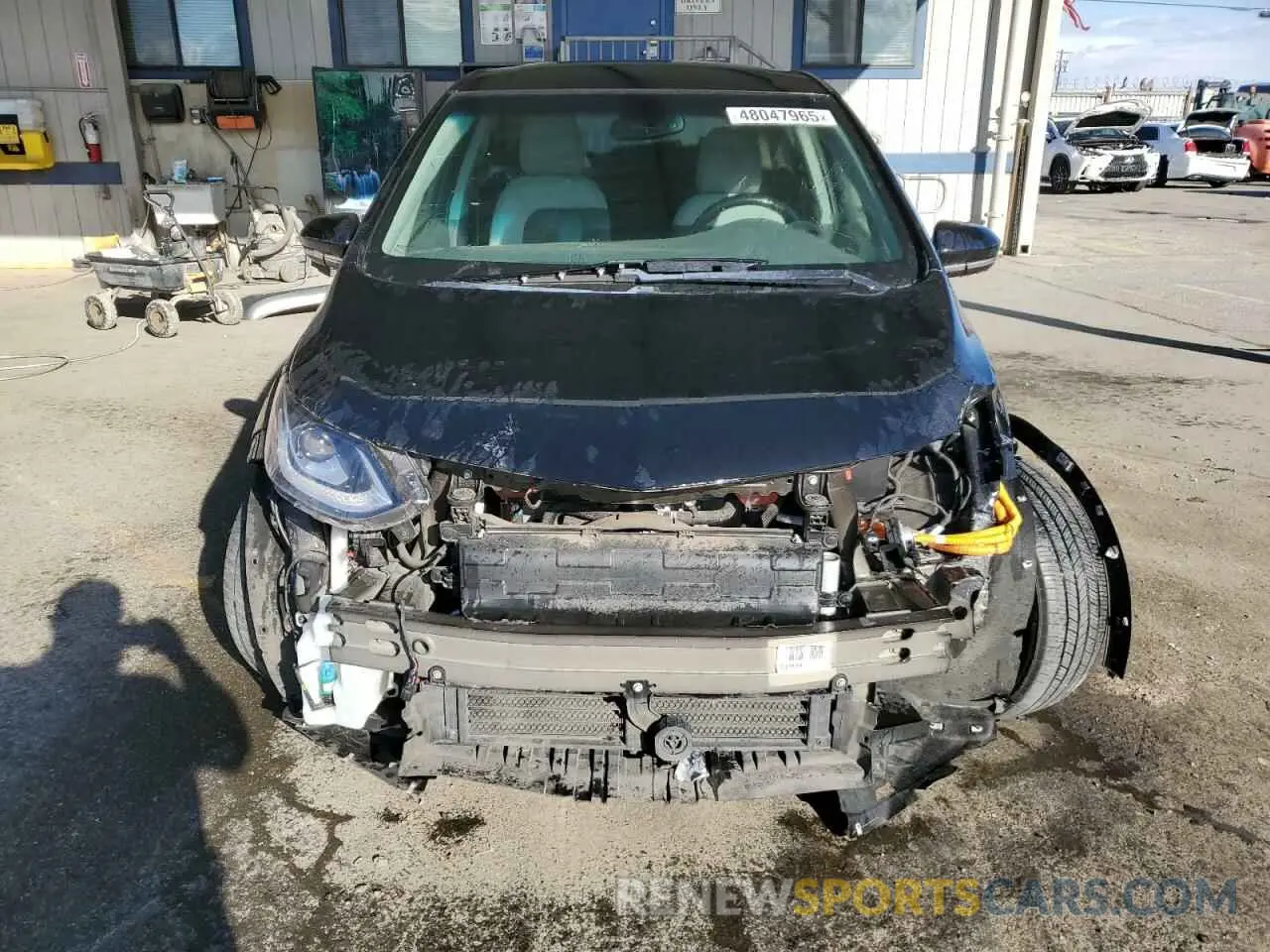 5 Photograph of a damaged car 1G1FY6S04L4116634 CHEVROLET BOLT 2020